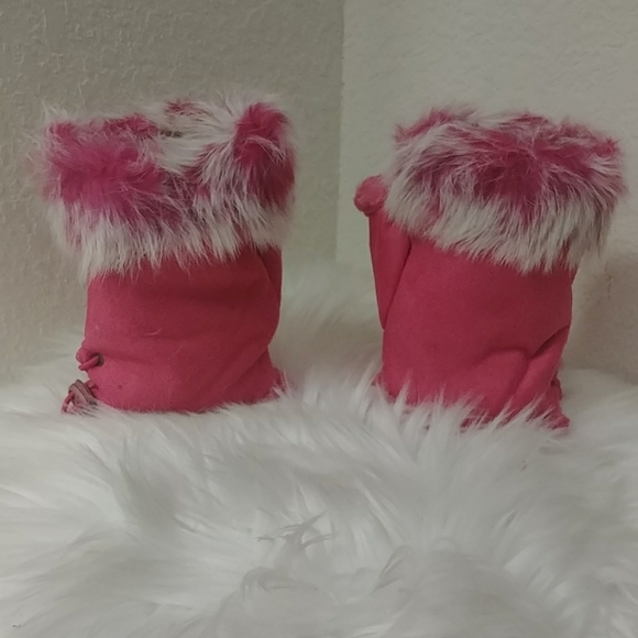 Hot Pink Faux Fur Fleece Fingerless Gloves - Picture 2 of 15